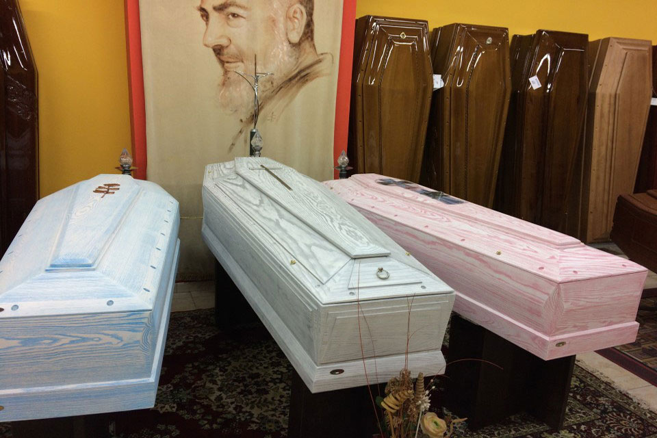 Agenzia Funebre - 08